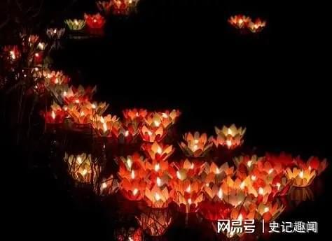 中元节的来历和风俗:中元节,千年鬼节的文化密码与人间温情