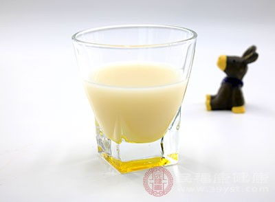 豆浆的功效与作用:豆浆的功效与作用,健康饮品的全面解析