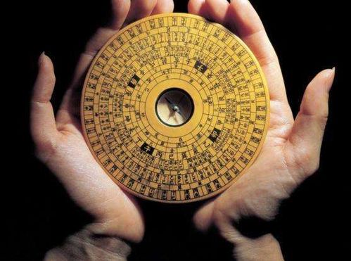 手机罗盘能看风水罗盘：手机罗盘，现代科技与传统风水学的融合指南