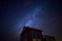 小众但惊艳的公司名称：藏在角落的星辰，小众但惊艳的公司名称如何用文字构建品牌灵魂