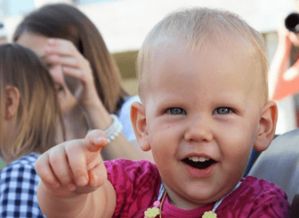 2021新生男婴儿取名：2021辛丑年男婴取名指南，融合生肖文化与现代审美的新生儿命名策略