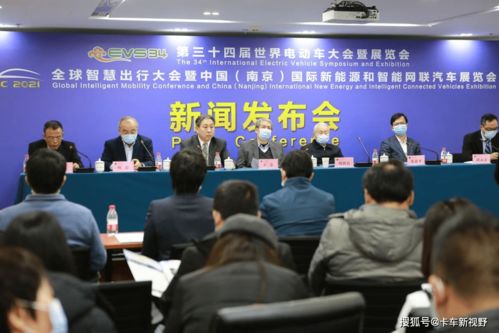 网宿科技：11月14日召开董事会会议