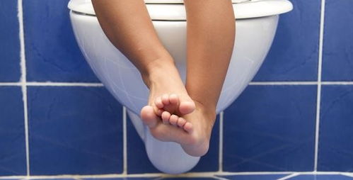 白带在内裤上干了变黄：白带在内裤上干了变黄，这是怎么回事？