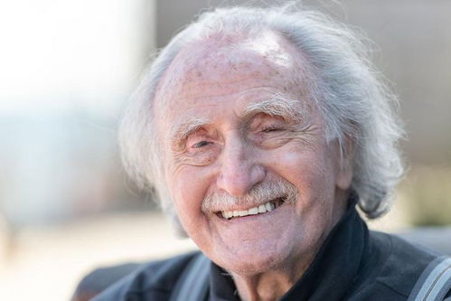 长老年斑了怎么办:长老年斑了怎么办?这些方法或许能帮到你 长老年斑了怎么办:长老年斑了怎么办?这些方法或许能帮到你